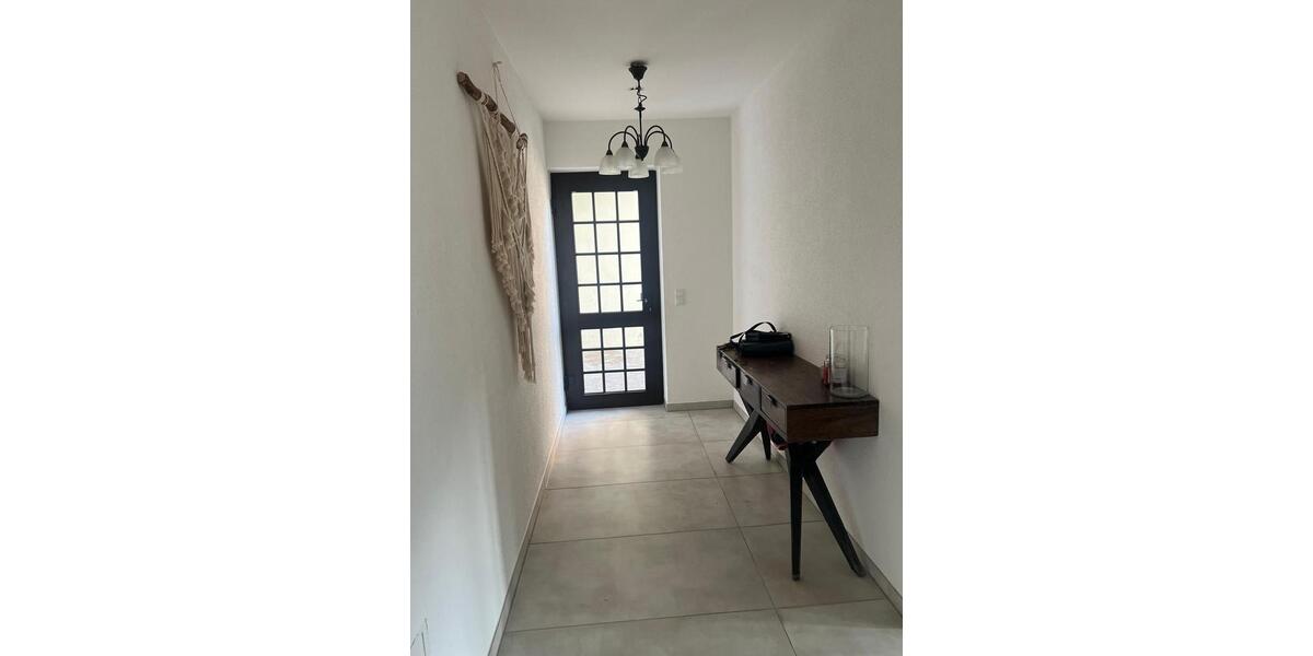 Terrassenwohnung Aschaffenburg Österreicher Kolonie - 3.5 Zimmer, 104 m&sup2;, 1.200&euro; | Angebot:25516257