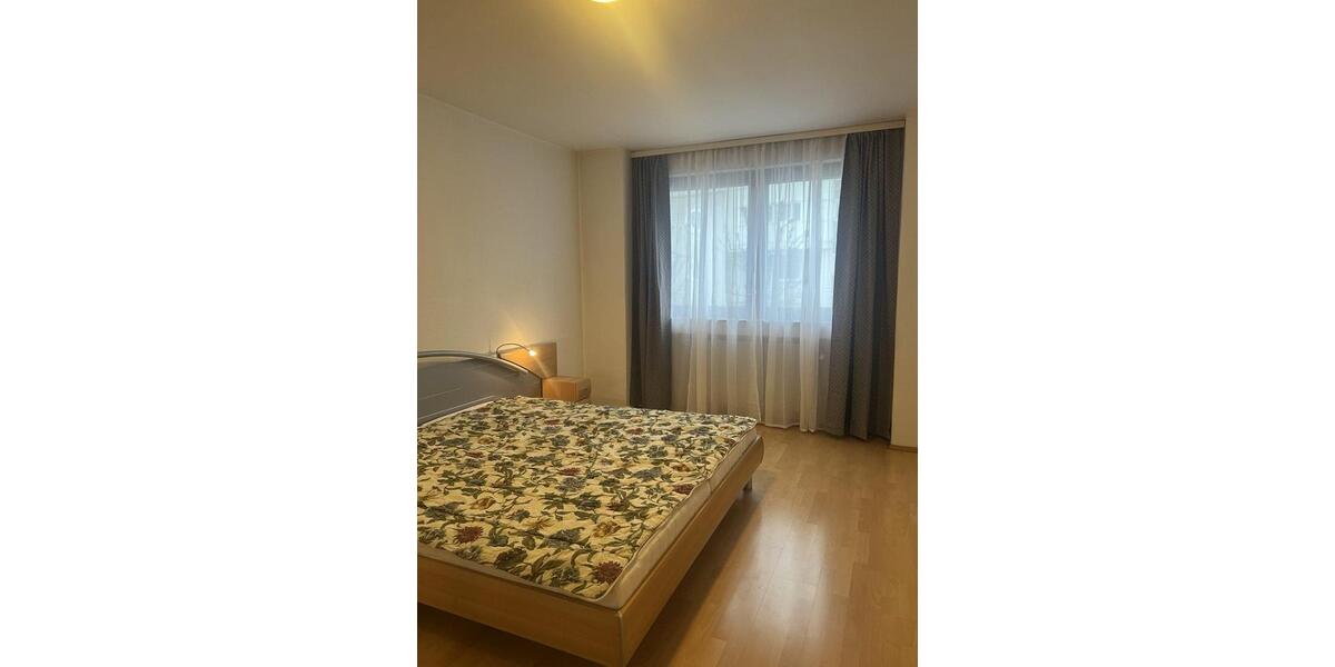 Etagenwohnung Frankfurt am Main Nordend West - 2 Zimmer, 70 m&sup2;, 1.470&euro; | Angebot:25268927
