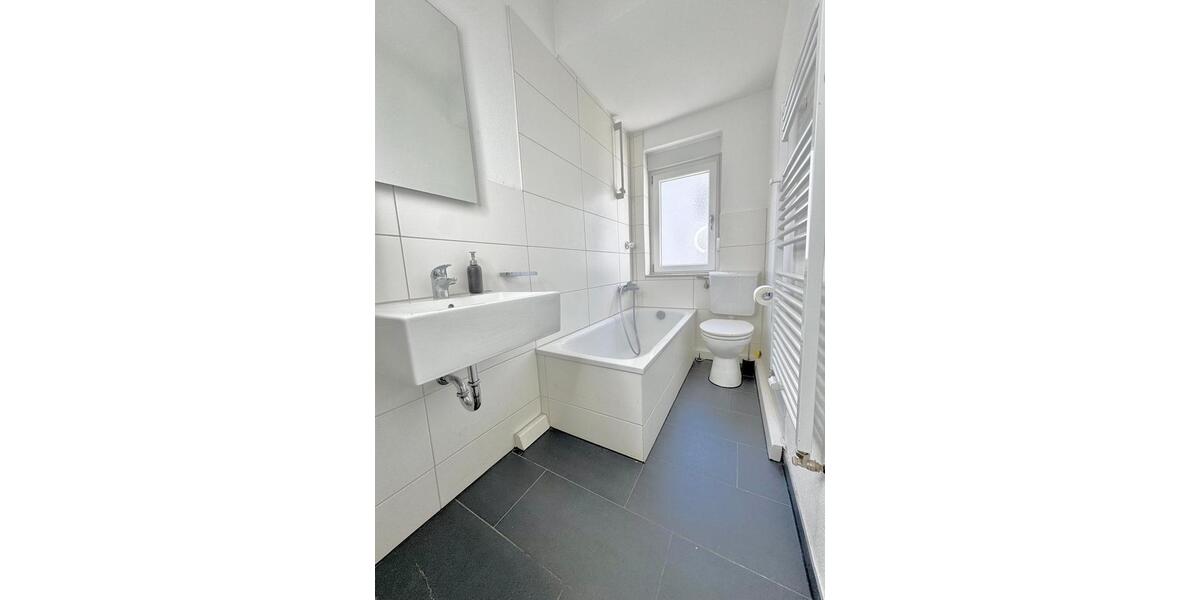 Etagenwohnung Friedberg (Hessen) - 2 Zimmer, 45 m&sup2;, 660&euro; | Angebot:25852745