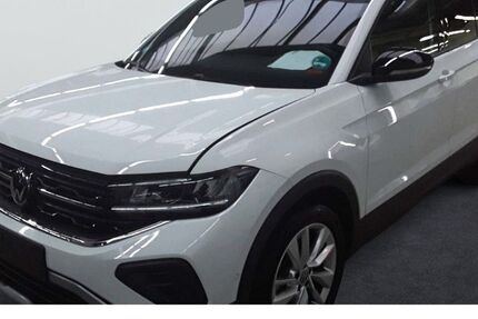 VW T-Cross 6.550 km 24.740 &euro; Bad Homburg 61348