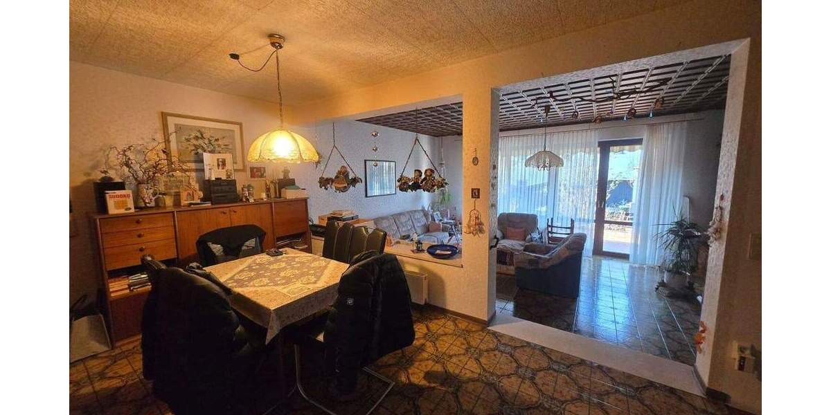 Reihenmittelhaus Aschaffenburg Damm - 5 Zimmer, 135 m&sup2;, 425.000&euro; | Angebot:25749975