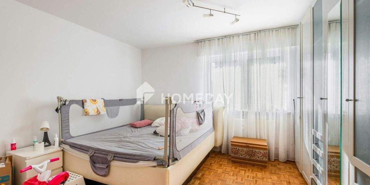 Mehrfamilienhaus, Wohnhaus Frankfurt Bonames - 9 Zimmer, 280 m&sup2;, 1.199.000&euro; | Angebot:25820181