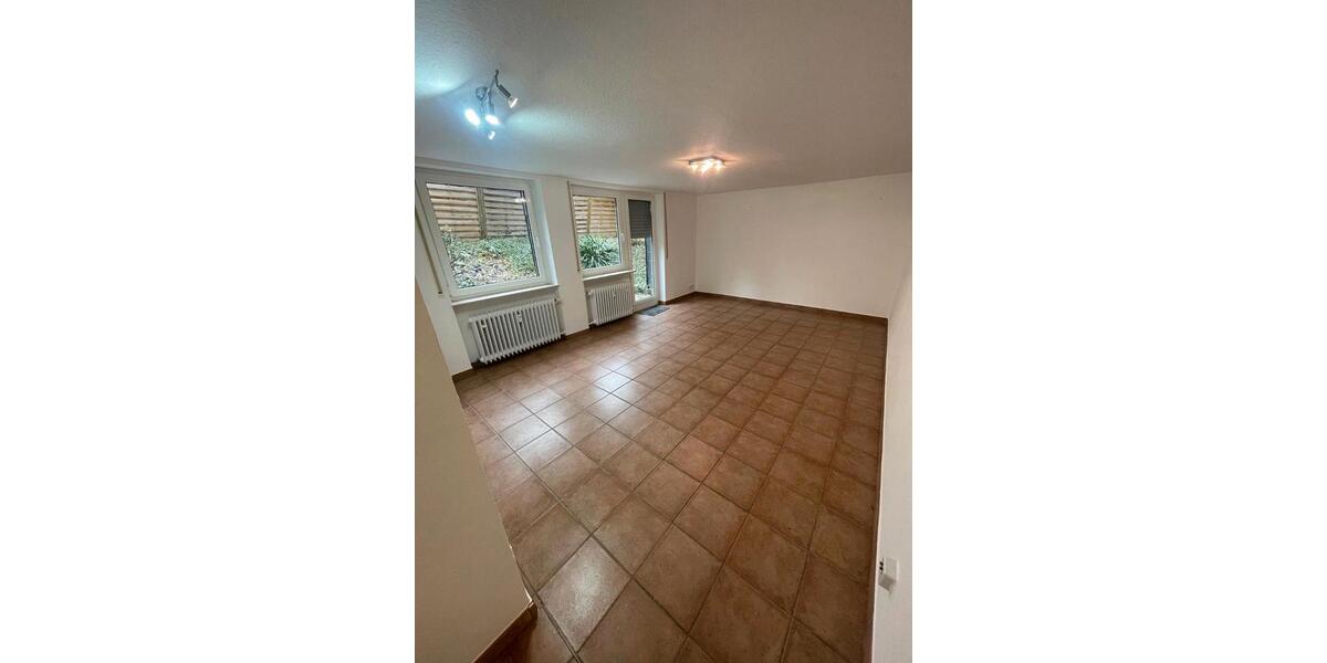 Etagenwohnung Oberursel (Taunus) - 3 Zimmer, 70 m&sup2;, 1.345&euro; | Angebot:25403309