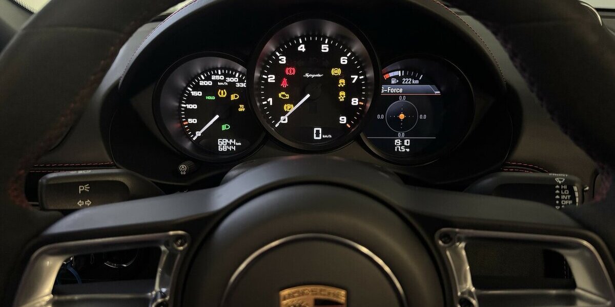 Porsche 718 Boxster Spyder APPROVED/Schalensitze/Chrono 6.800 km 103.900 &euro; Dreieich 63303