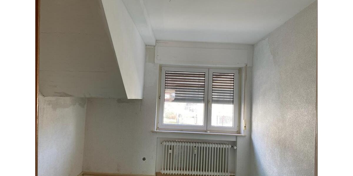 Etagenwohnung Eppertshausen - 3.5 Zimmer, 92 m&sup2;, 1.200&euro; | Angebot:25224560