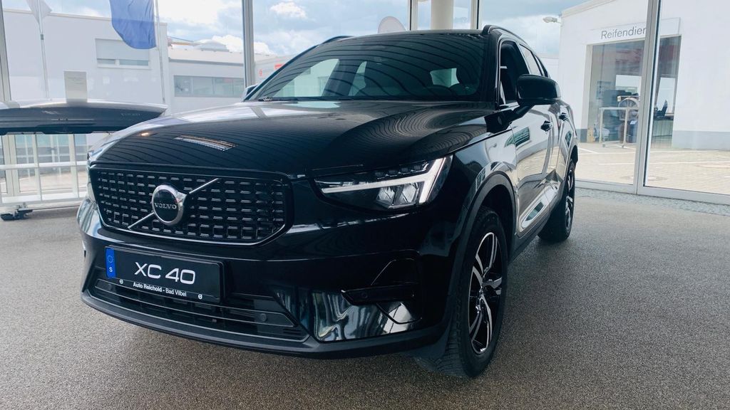 Volvo XC40 17.650 km 31.940 &euro; Bad Vilbel 61118