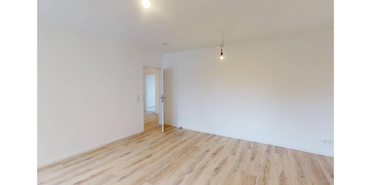 Etagenwohnung Frankfurt am Main Ginnheim - 3 Zimmer, 81 m&sup2;, 1.637&euro; | Angebot:25961161