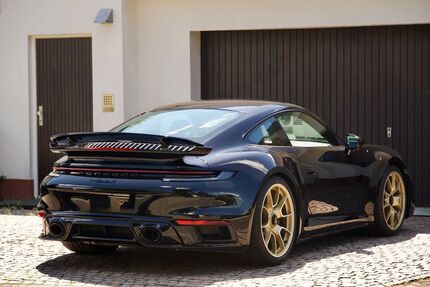 Porsche 992 9.000 km 235.000 &euro; frankfurt 60598