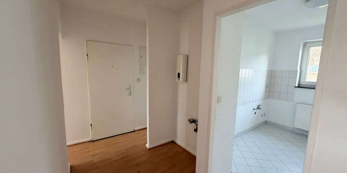 Wohnung zum Kaufen in Frankfurt am Main 325.000 € 68.52 m² - Etagenwohnung Frankfurt am Main Eschersheim | Angebot:24933131