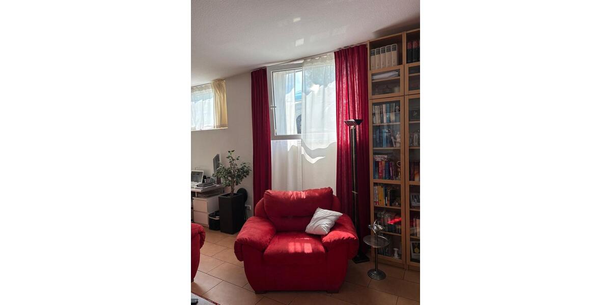 Etagenwohnung Ortenberg - 2 Zimmer, 87 m&sup2;, 710&euro; | Angebot:26422088