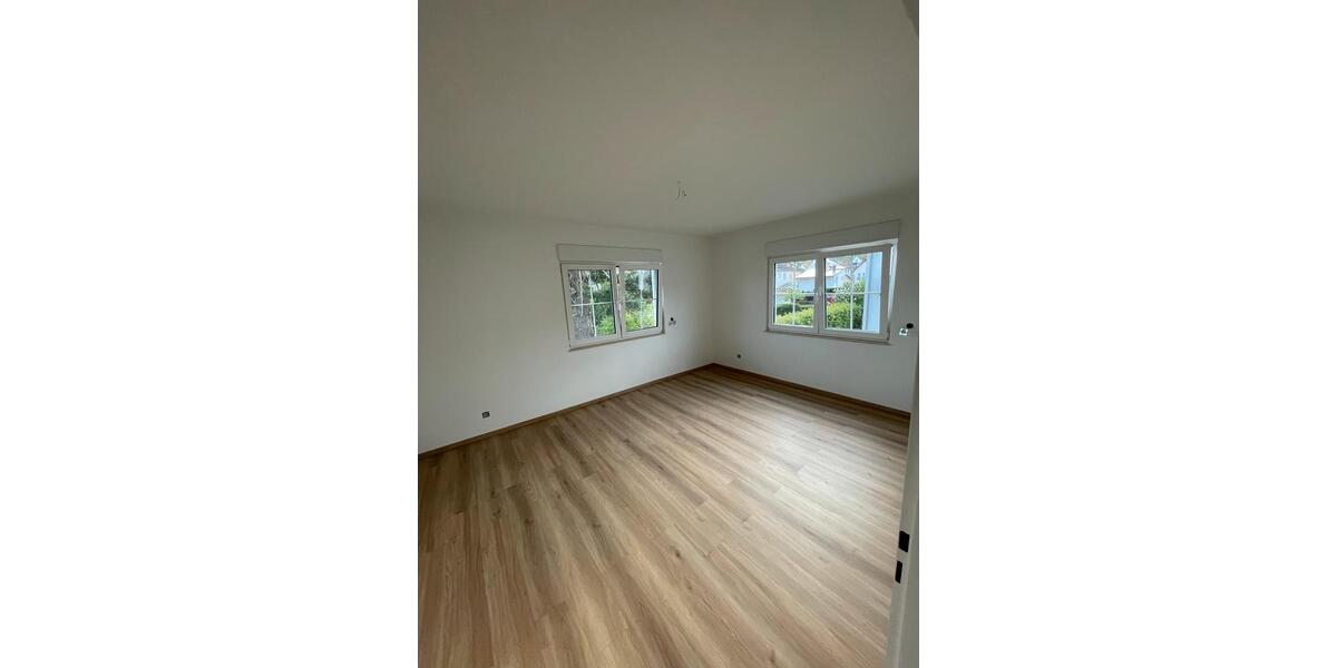 Etagenwohnung Friedrichsdorf - 4 Zimmer, 93 m&sup2;, 1.850&euro; | Angebot:26364519