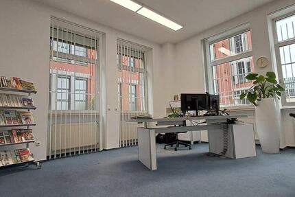 Gewerbeobjekt Frankfurt am Main Ostend - 4.704&euro; | Angebot:24199403