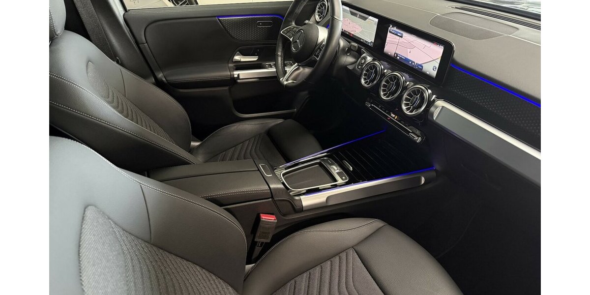 Mercedes-Benz GLB 250 4M DISTRONIC-360- KEYLESS- MBUX PREMIUM! 8.213 km 44.999 &euro; Groß-Umstadt 64823