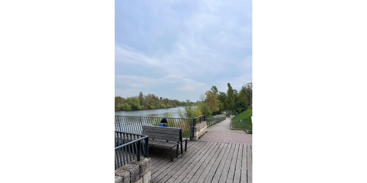 Etagenwohnung Frankfurt am Main Ost - 2 Zimmer, 74 m&sup2;, 280.000&euro; | Angebot:26061982