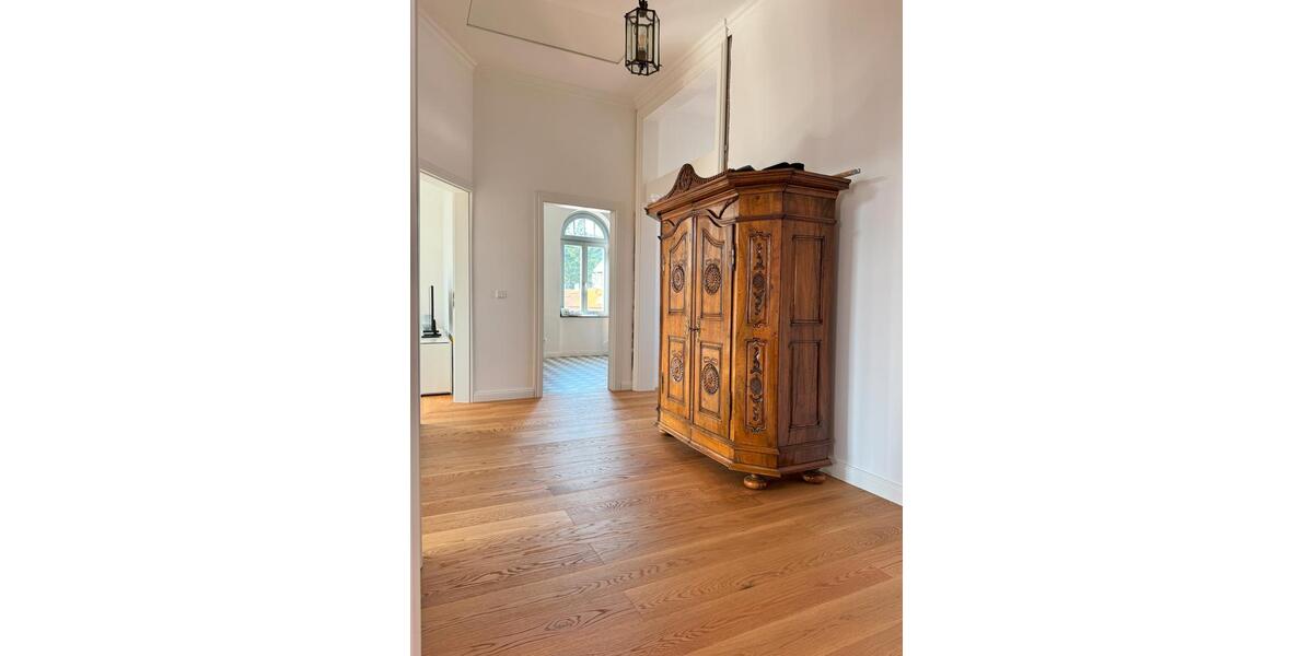 Maisonettenwohnung Bad Nauheim - 7 Zimmer, 183 m&sup2;, 3.000&euro; | Angebot:26235182