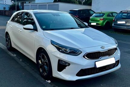 Kia ceed / Ceed 87.200 km 15.900 &euro; Aschaffenburg 63741
