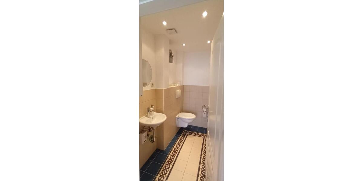 Hochparterre Offenbach am Main - 2 Zimmer, 52 m&sup2;, 220.000&euro; | Angebot:25840890