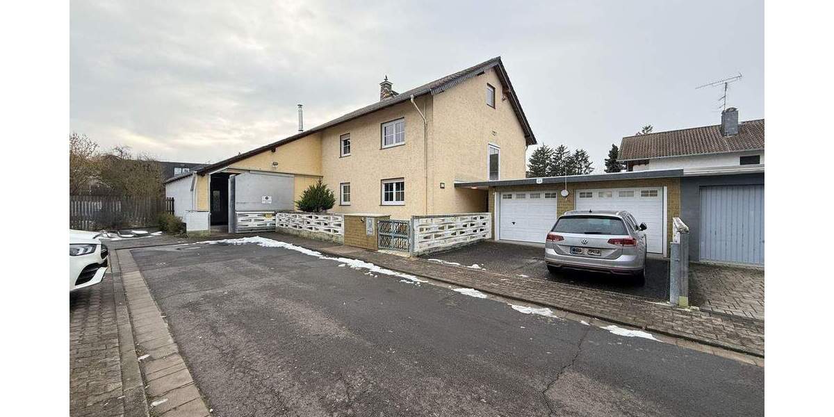 Mehrfamilienhaus, Wohnhaus Niederdorfelden - 8 Zimmer, 850.000&euro; | Angebot:25701227