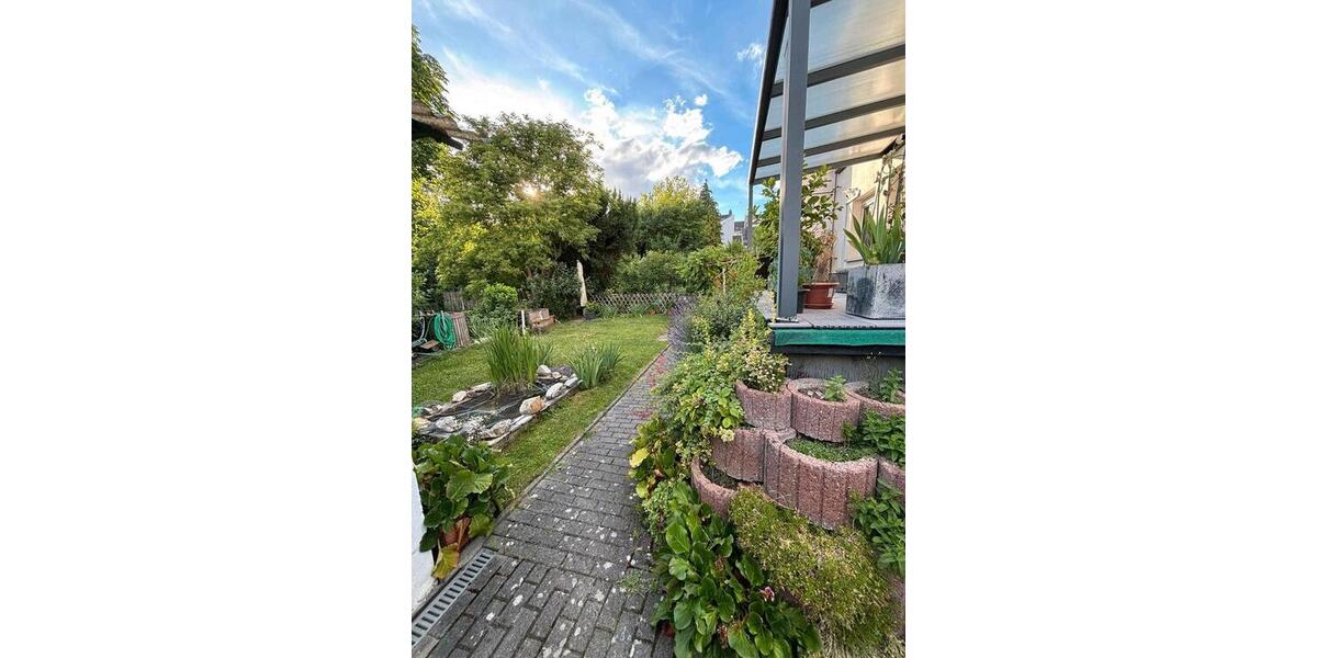 Hochparterre Frankfurt am Main Innenstadt 3 - 3 Zimmer, 100 m&sup2;, 420.000&euro; | Angebot:26875496