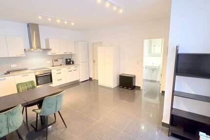 Zimmer Frankfurt am Main Ostend - 4 Zimmer, 780&euro; | Angebot:26087396