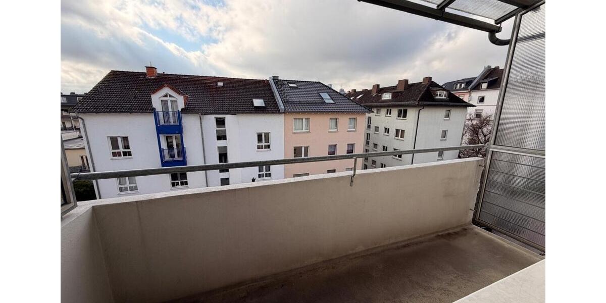 Etagenwohnung Frankfurt am Main Nordend West - 3 Zimmer, 70 m&sup2;, 1.150&euro; | Angebot:25755745