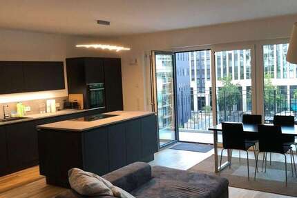 Wohnung Frankfurt am Main Bahnhofsviertel - 4 Zimmer, 102 m&sup2;, 1.800&euro; | Angebot:26071287