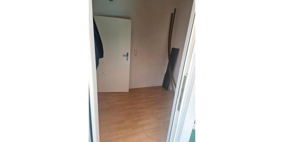 Etagenwohnung Neu-Isenburg Isenburg - 4 Zimmer, 98 m&sup2;, 1.000&euro; | Angebot:25637689