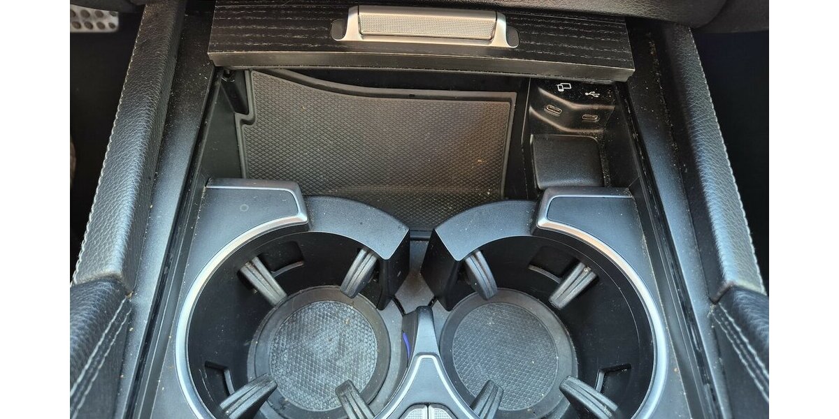 Mercedes-Benz GLE 400 d 4M AMG Line AHK Panorama Rückfahrkamera 83.401 km 57.890 &euro; Rodgau 63110