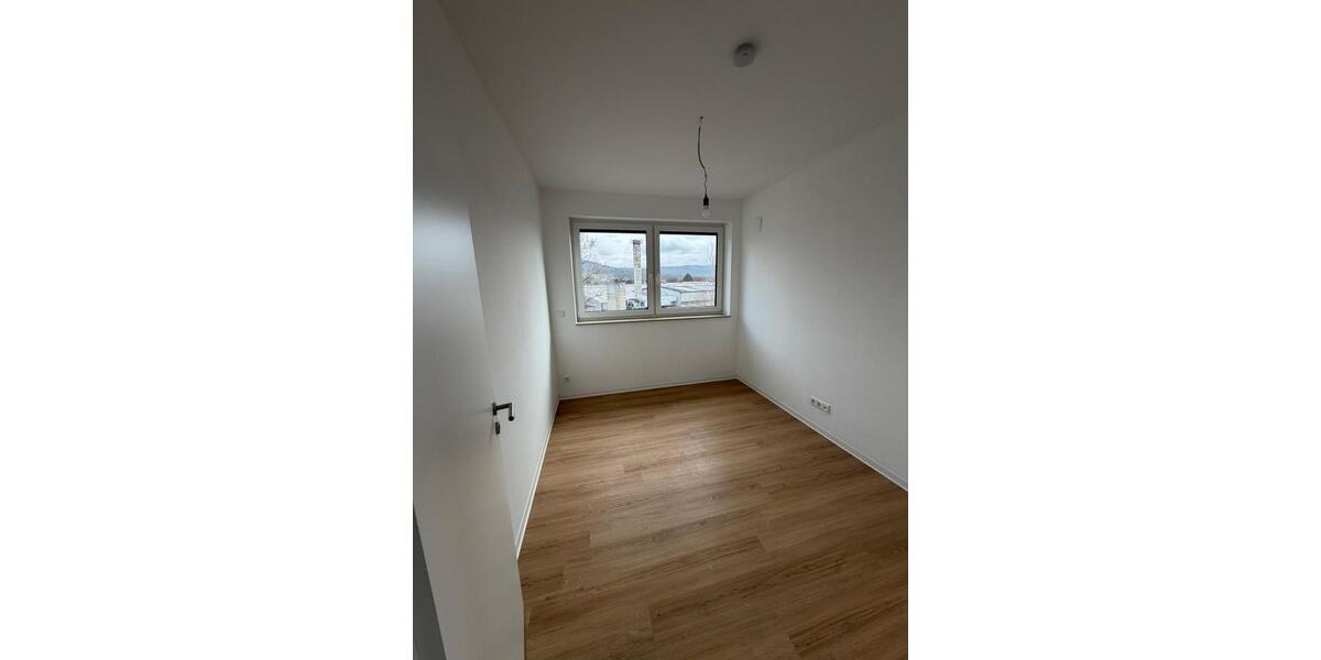 Maisonettenwohnung Büdingen - 5 Zimmer, 108 m&sup2;, 1.400&euro; | Angebot:25118018