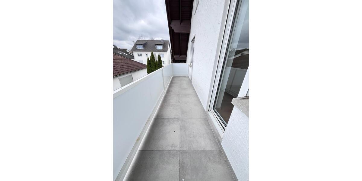 Etagenwohnung Frankfurt am Main Bonames - 3 Zimmer, 101 m&sup2;, 1.780&euro; | Angebot:25784289