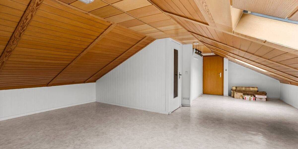 Mehrfamilienhaus, Wohnhaus Gelnhausen Höchst - 6 Zimmer, 219 m&sup2;, 395.000&euro; | Angebot:25742091